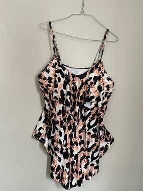 Chicsoul animal print one piece swimsuit XXL beach resort travel